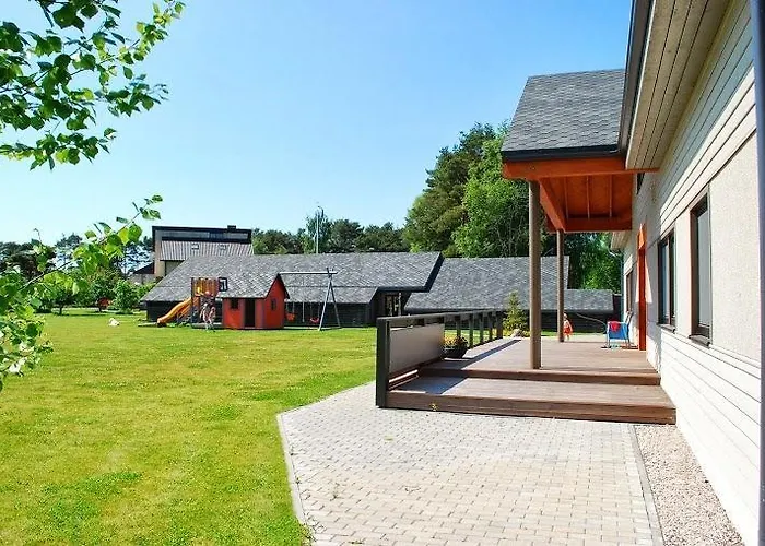 Piibutopsu House 3* Nasva (Saare)