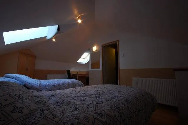 게스트하우스 Piibutopsu House 3*